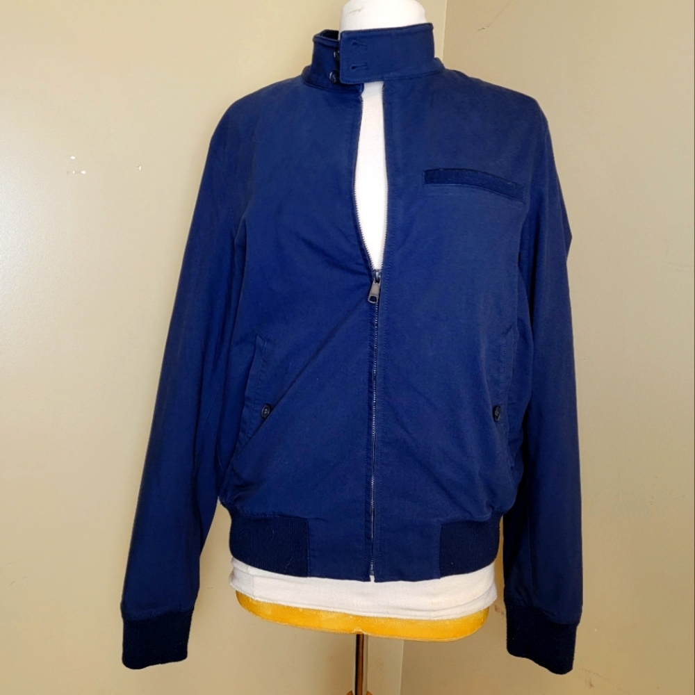 Vince bomber jacket size Medium. Members only style. Authentic and vintage.
